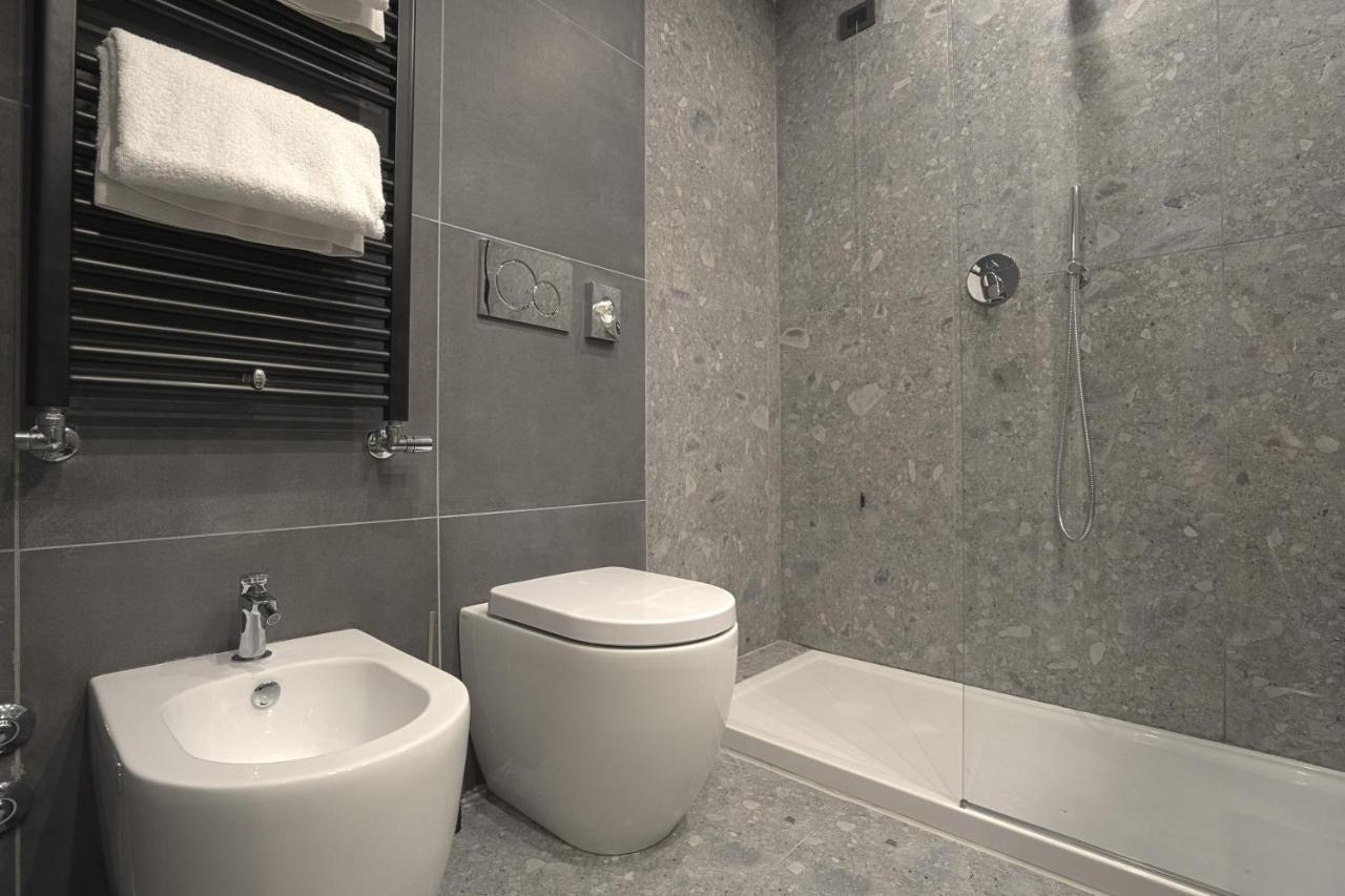 Hotel Motel Ascot リッソーネ エクステリア 写真