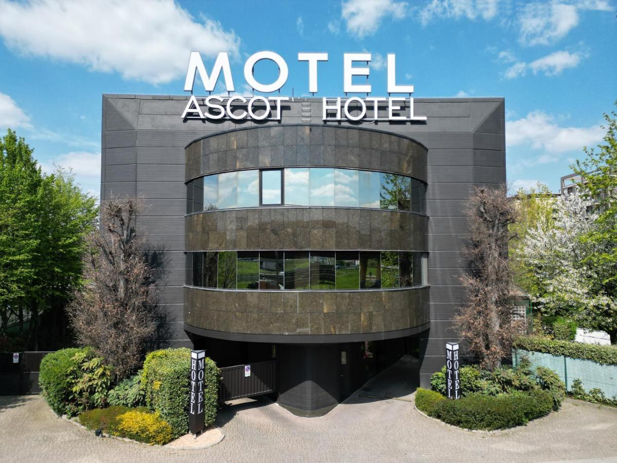 Hotel Motel Ascot リッソーネ エクステリア 写真
