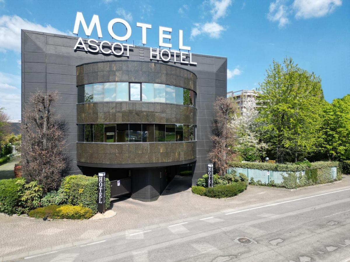 Hotel Motel Ascot リッソーネ エクステリア 写真