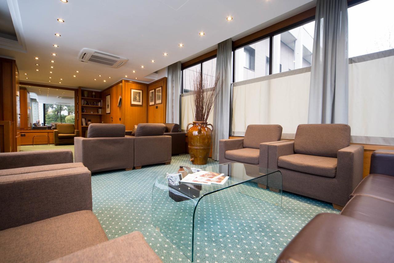 Hotel Motel Ascot リッソーネ エクステリア 写真