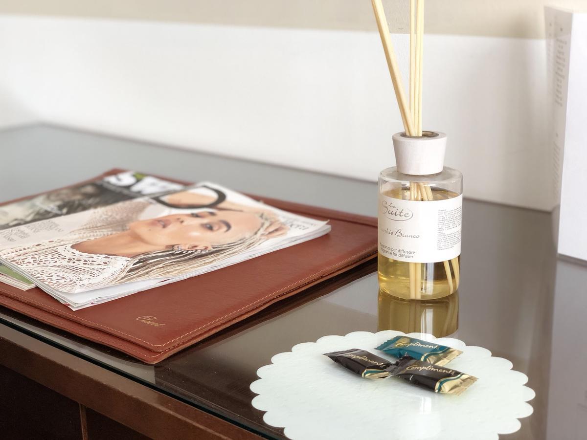 Hotel Motel Ascot リッソーネ エクステリア 写真